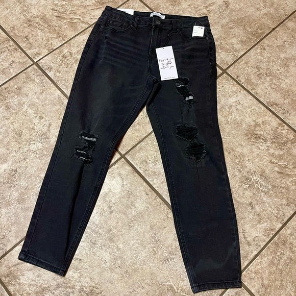 Vanilla Star Denim - New with tags vanilla star rip and repair skinny jeans w30/11
